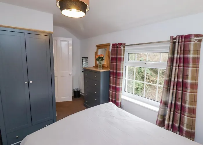 Riverbank View Nyaraló *